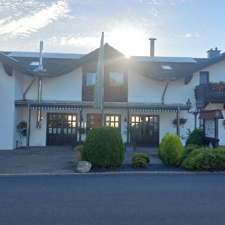 Landhotel Linden Am Venekotensee Niederkrüchten Eksteriør bilde