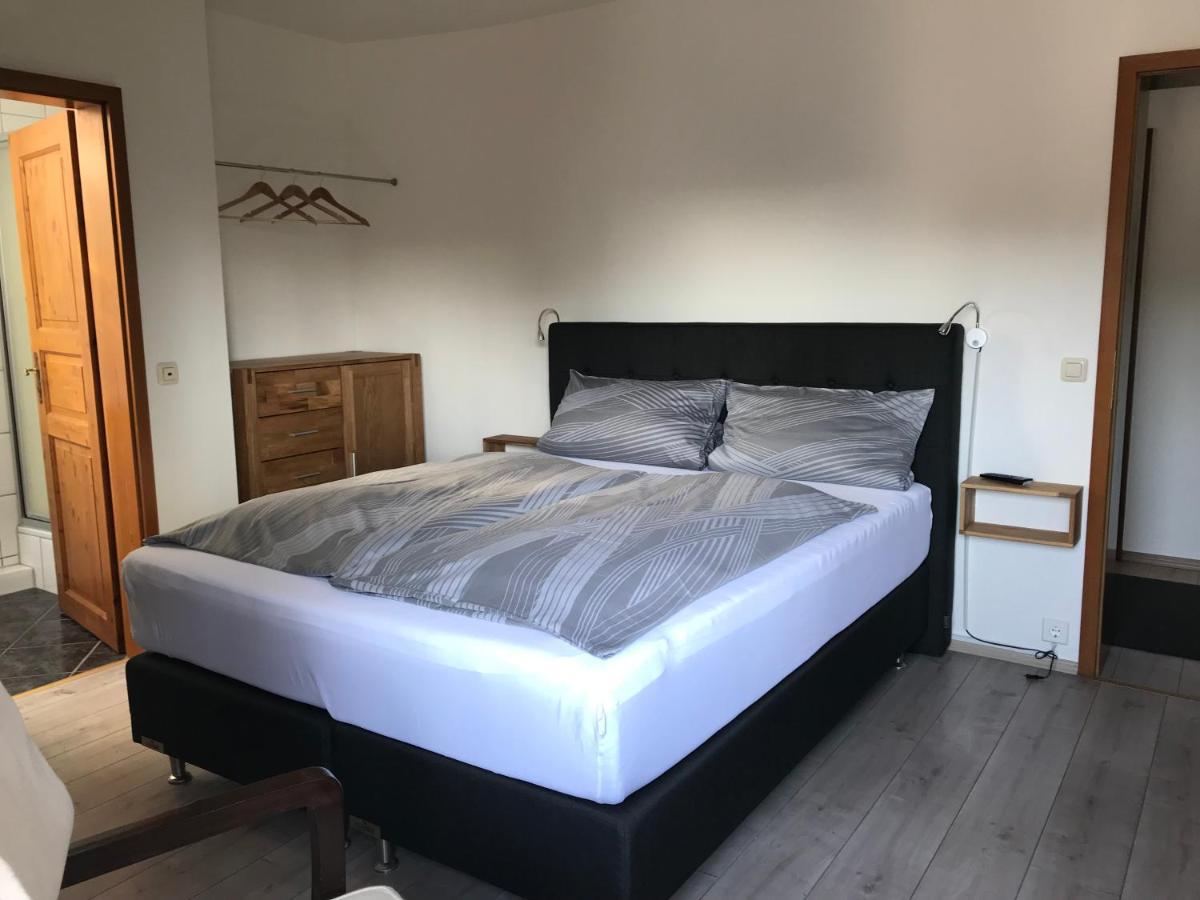 Landhotel Linden Am Venekotensee Niederkrüchten Eksteriør bilde