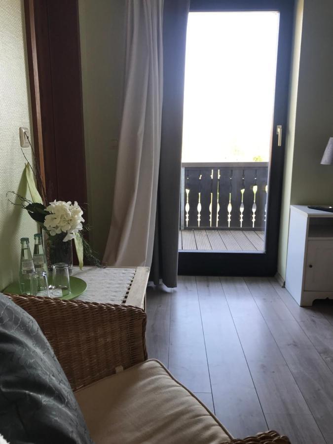 Landhotel Linden Am Venekotensee Niederkrüchten Eksteriør bilde